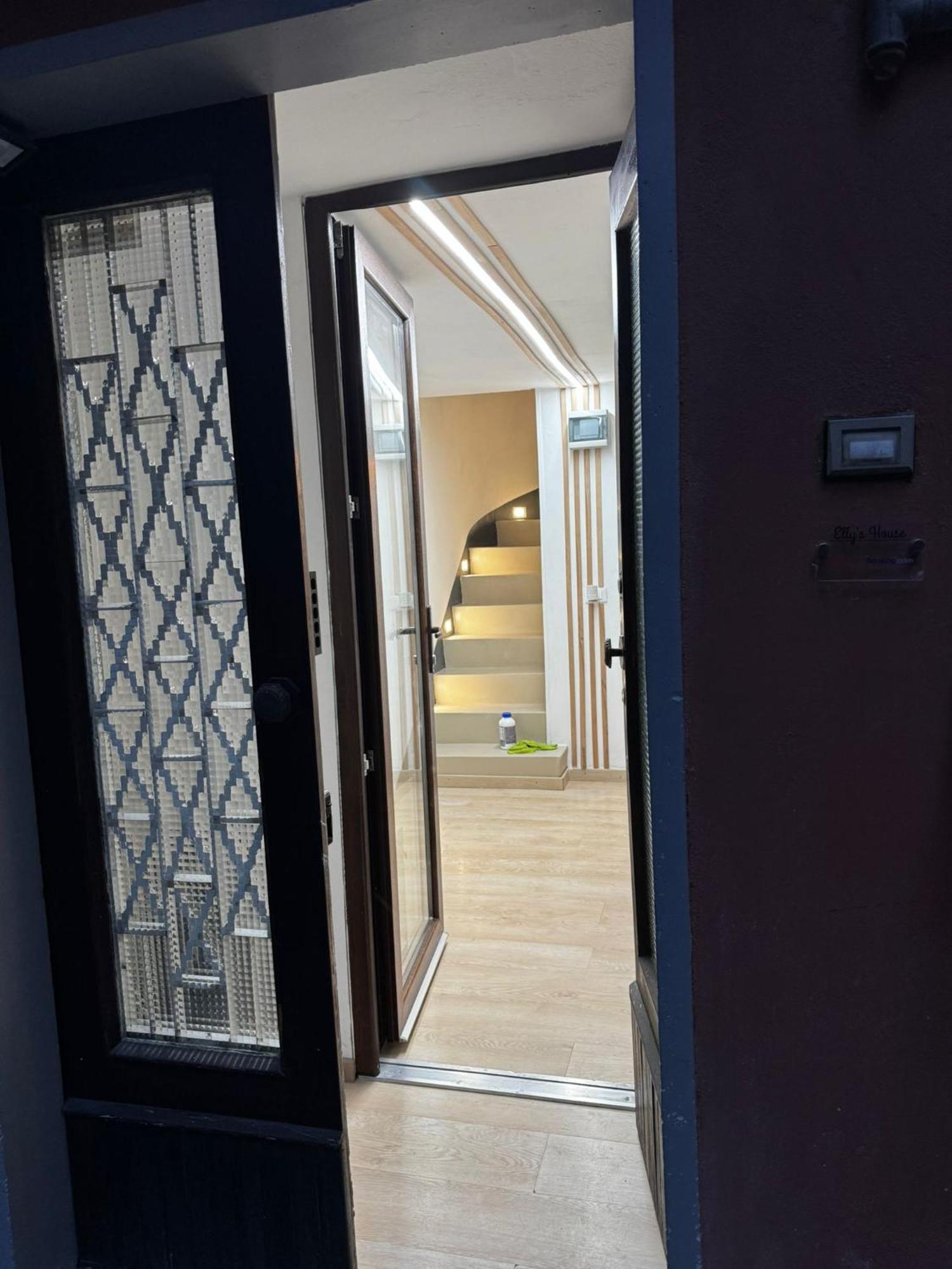 شقة Elly'S House مودينا المظهر الخارجي الصورة